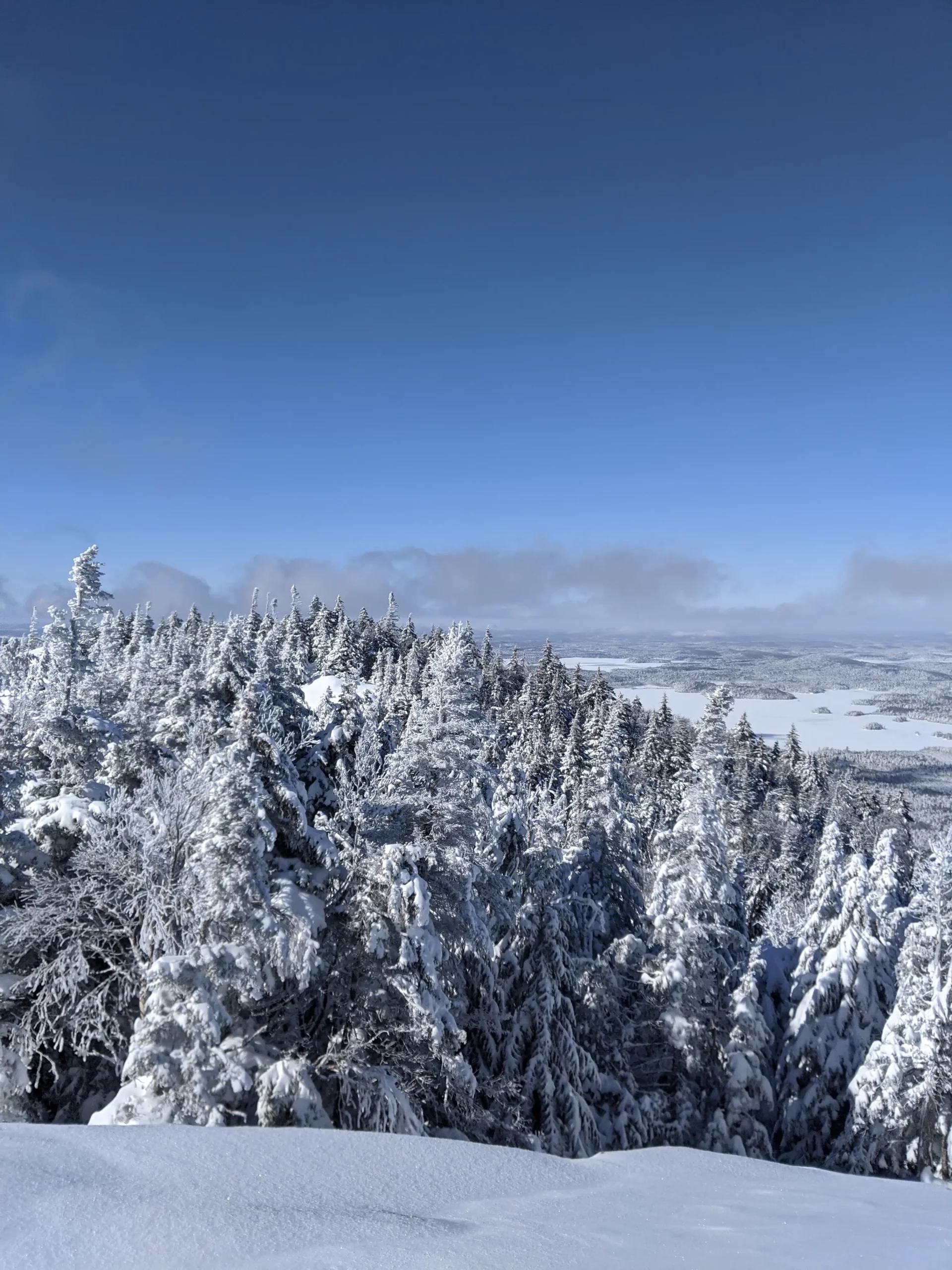 It was so cold on the peak that I only remained for a few moments.