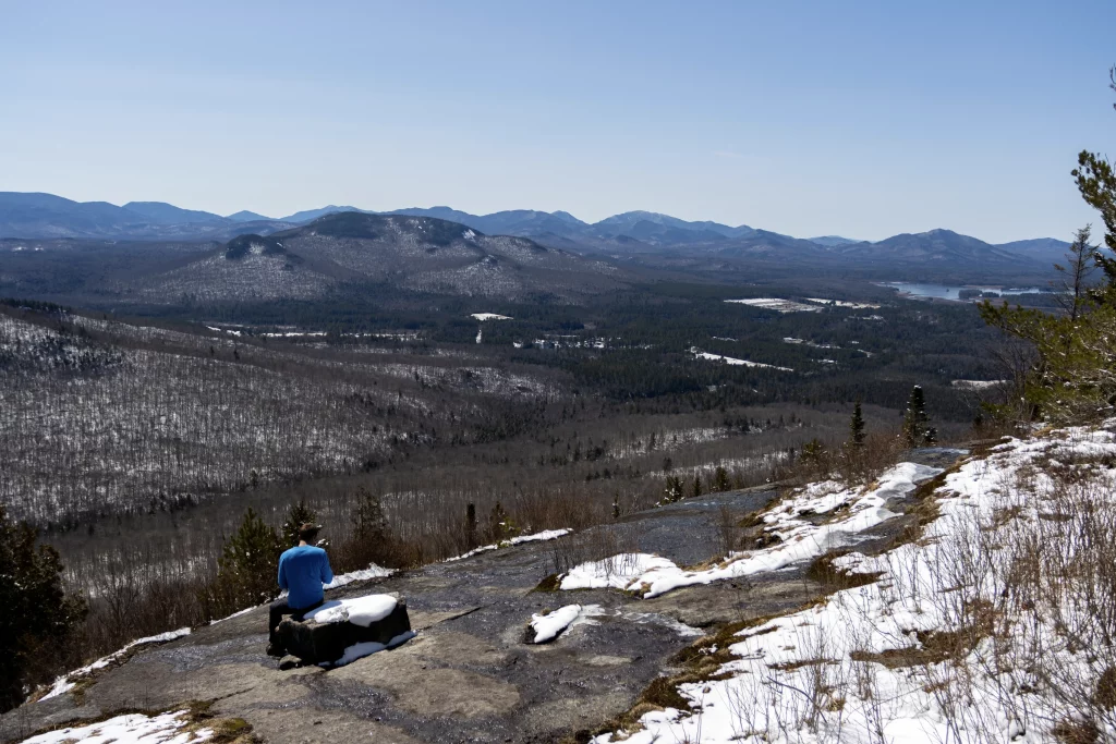 Wider picture off the available area on the peak.