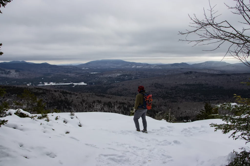 The Alpine Freerider is perfect for winter sports and escapades, specifically for carrying snowshoes.